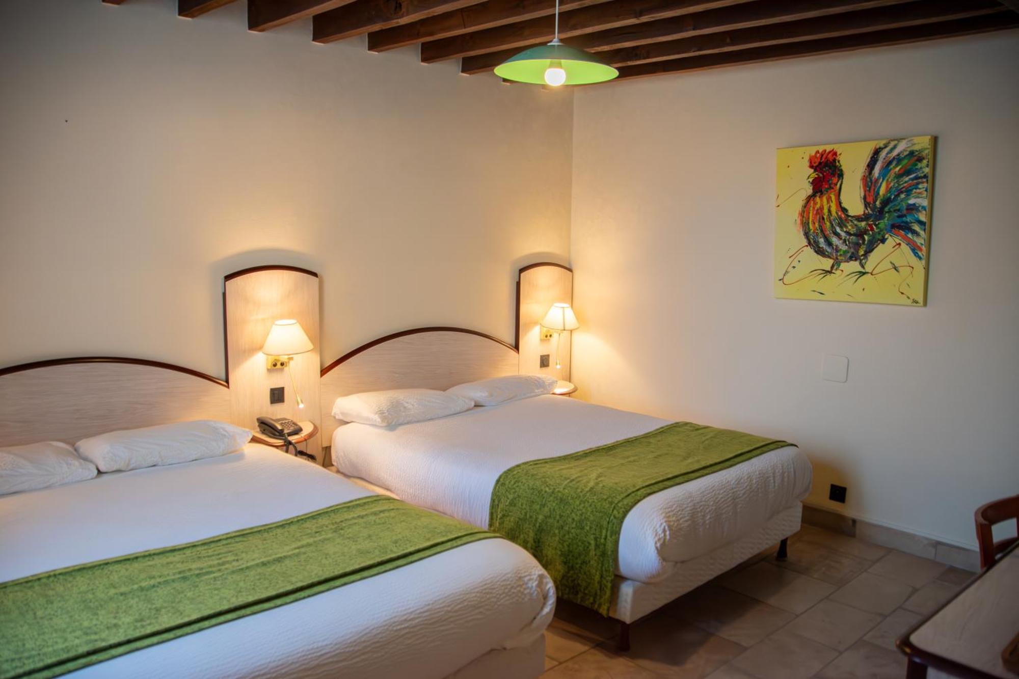 Logis Le Tadorne Hotel Piney Exterior photo
